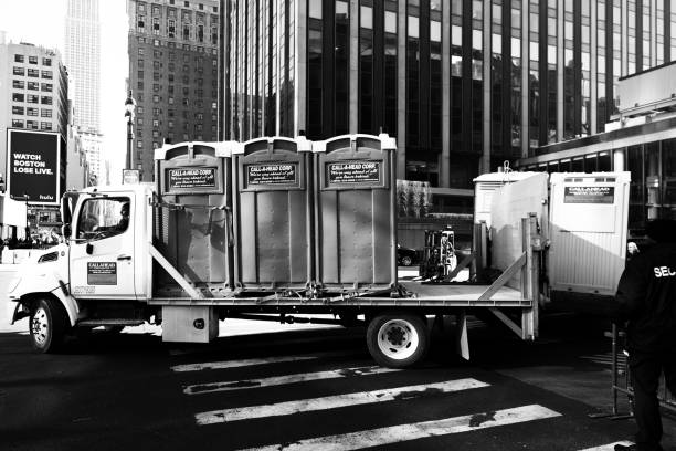 Best Luxury portable toilet rental  in Newell, WV